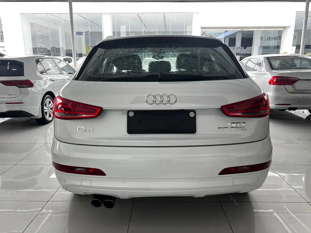 Audi Q3 — миниатюра 14