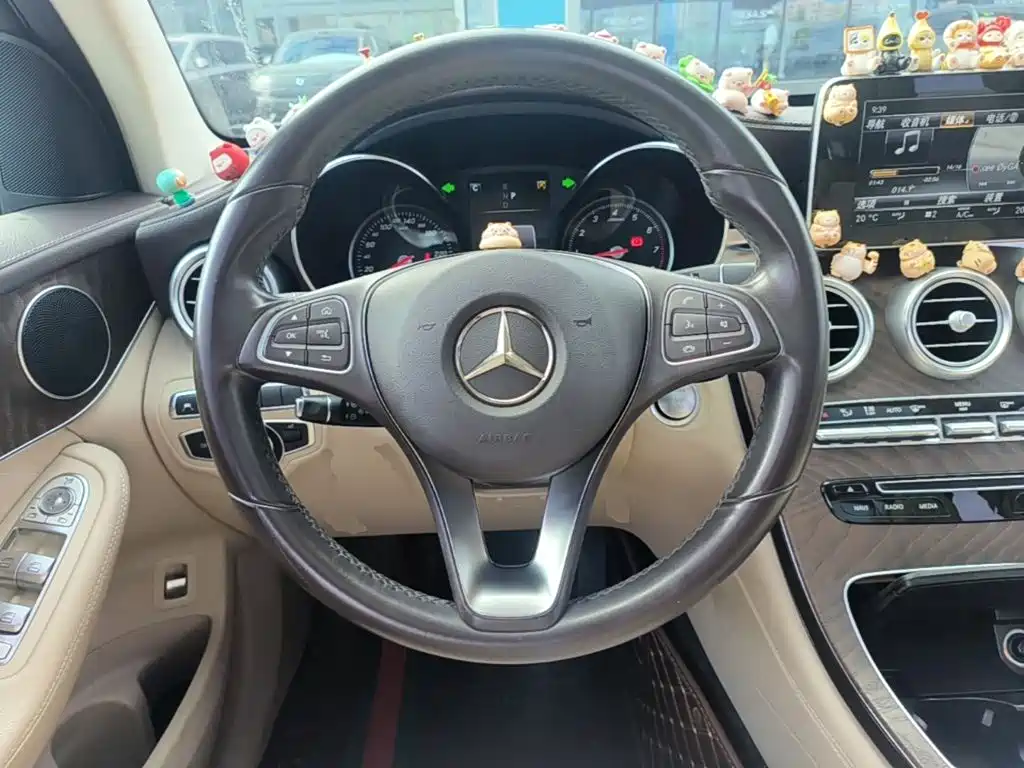 Mercedes-Benz GLC — миниатюра 11