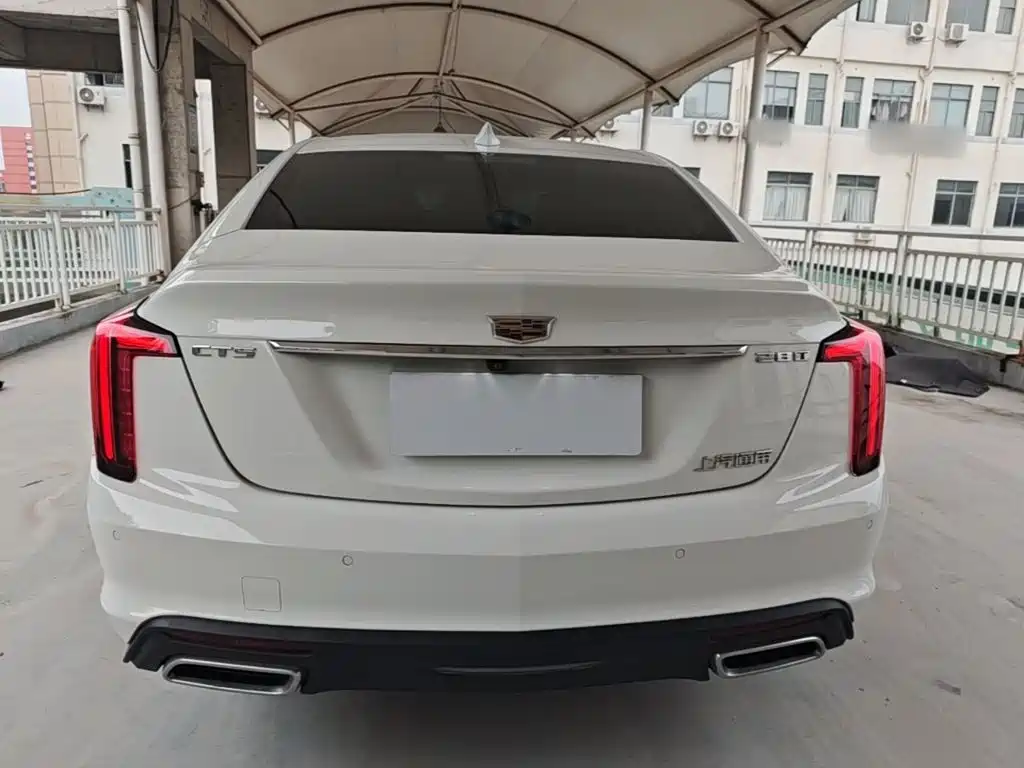 Cadillac CT5 — миниатюра 6