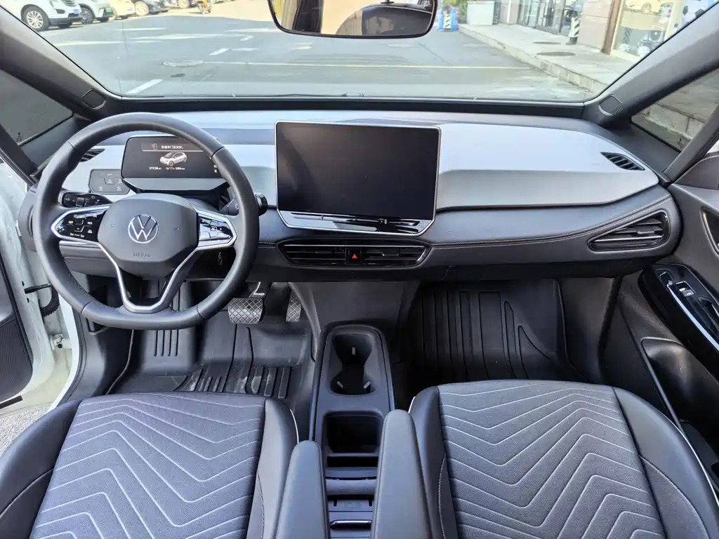 Volkswagen ID.3 — миниатюра 4