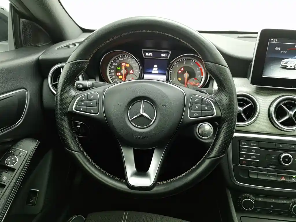 Mercedes-Benz CLA (Import) — миниатюра 11