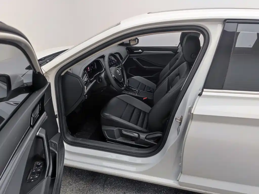 Volkswagen Sagitar — миниатюра 9