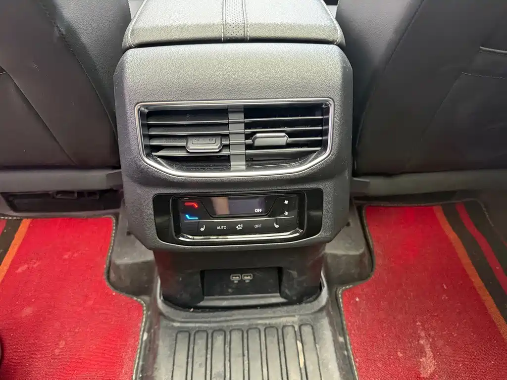 Volkswagen Talagon — миниатюра 8
