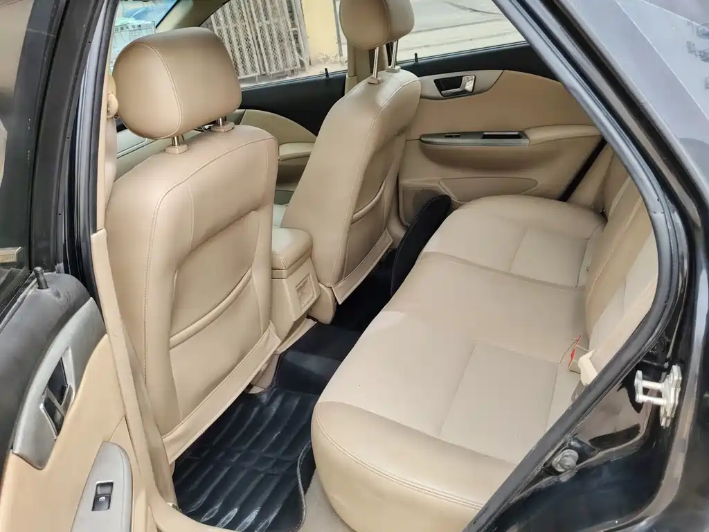 Buick Excelle 2013 1.5L MT Premium