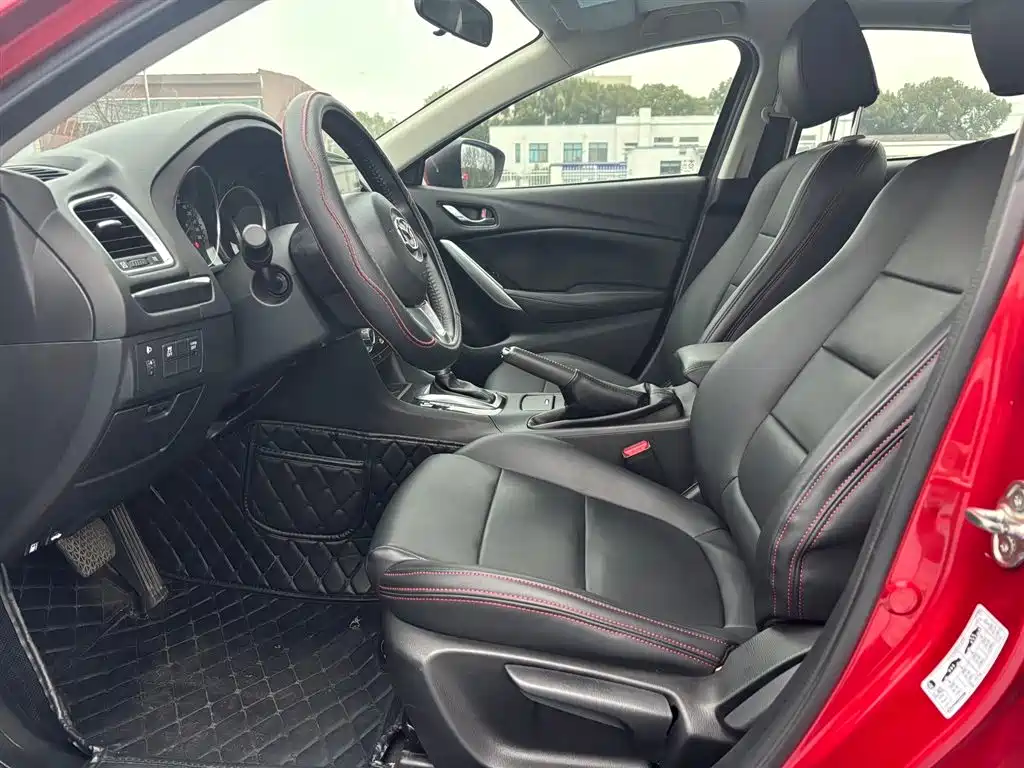 Mazda Atenza 2015 2.0L Fashion