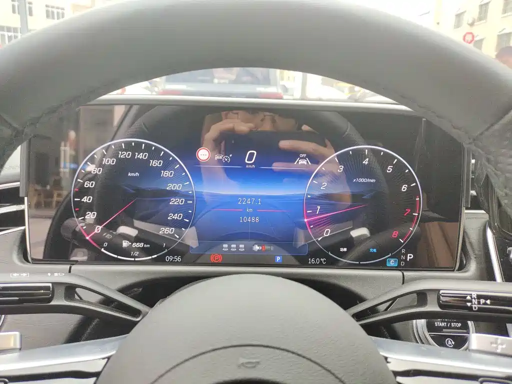 Mercedes-Benz E-Class E 2025 E 300 L Fashion Sport