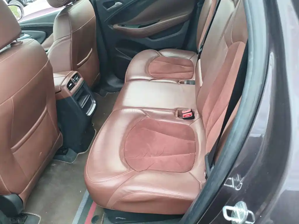 Buick Envision Plus — миниатюра 15