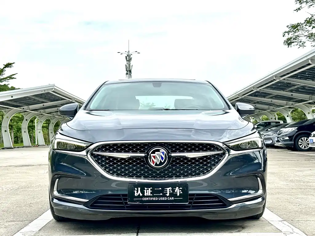 Buick LaCrosse — миниатюра 3