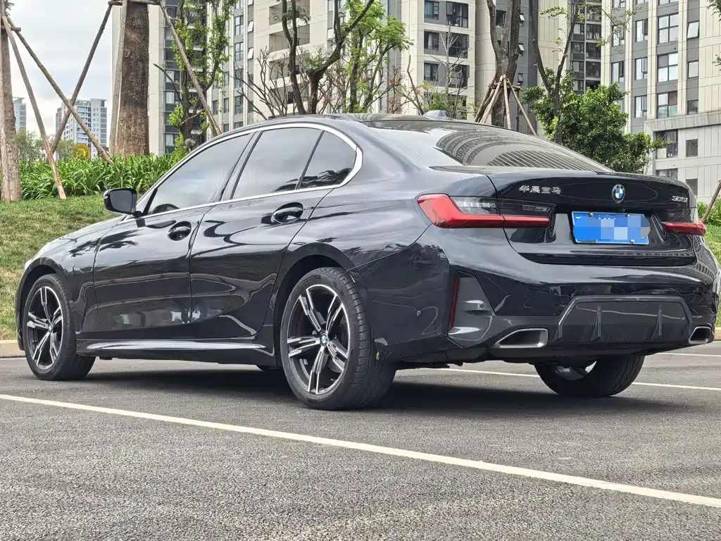 BMW 3 Series — миниатюра 13