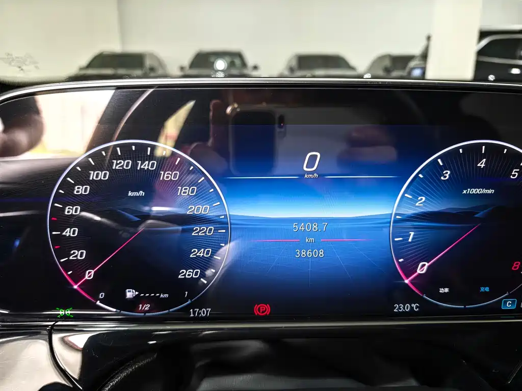 Mercedes-Benz E-Class E 2024 E 300 L Luxury