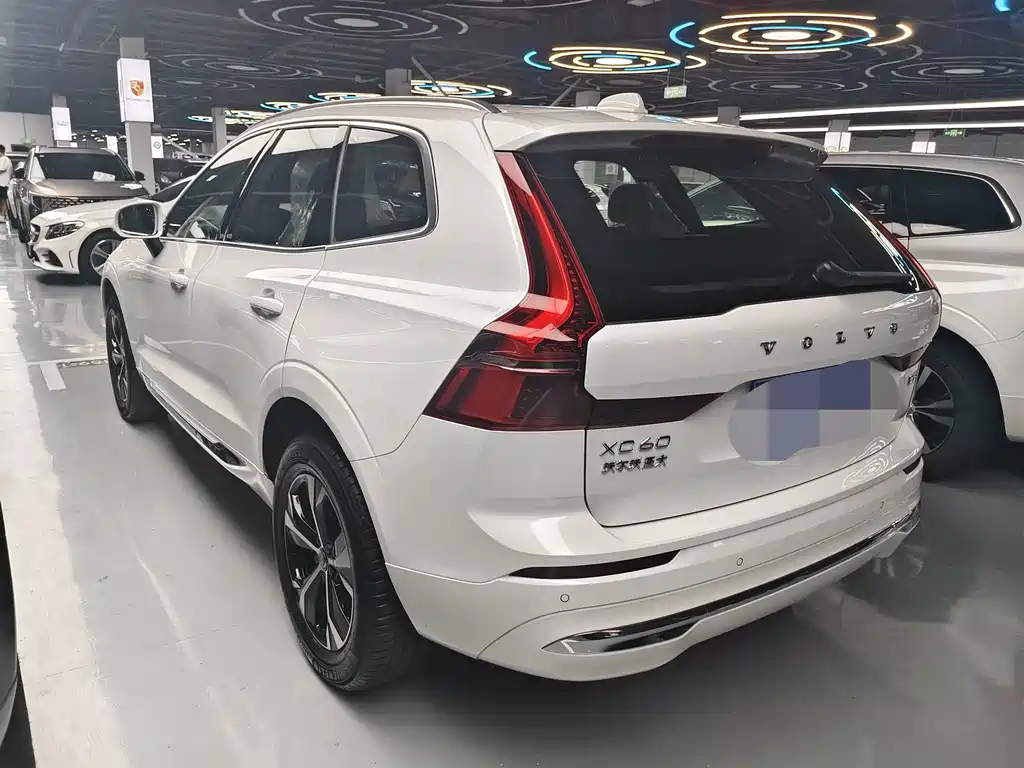 Volvo XC60 — миниатюра 20
