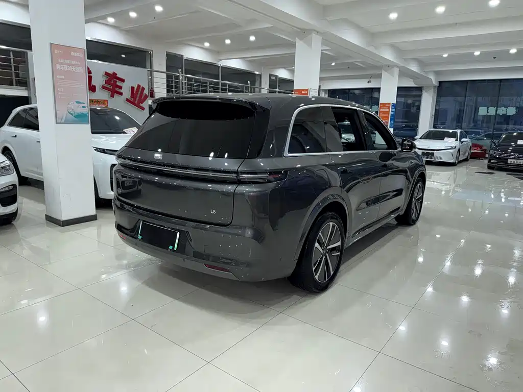 Li Auto Li L8 — миниатюра 3
