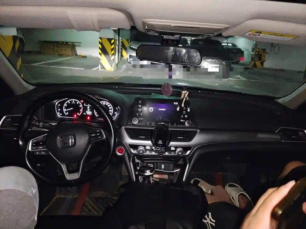 Honda Accord — миниатюра 13