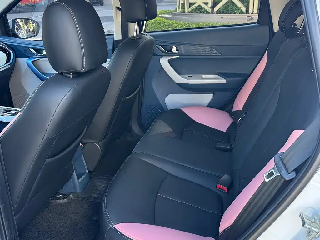 Changan Benben E-Star — миниатюра 7