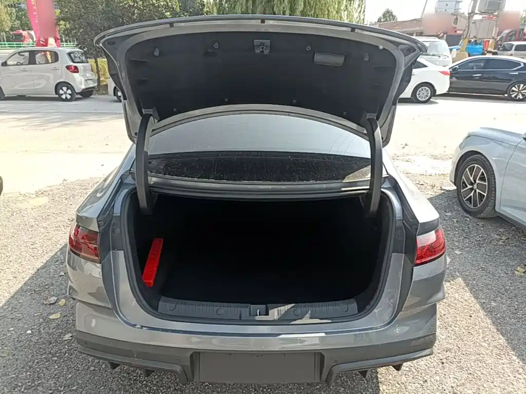 BYD Qin L — миниатюра 19