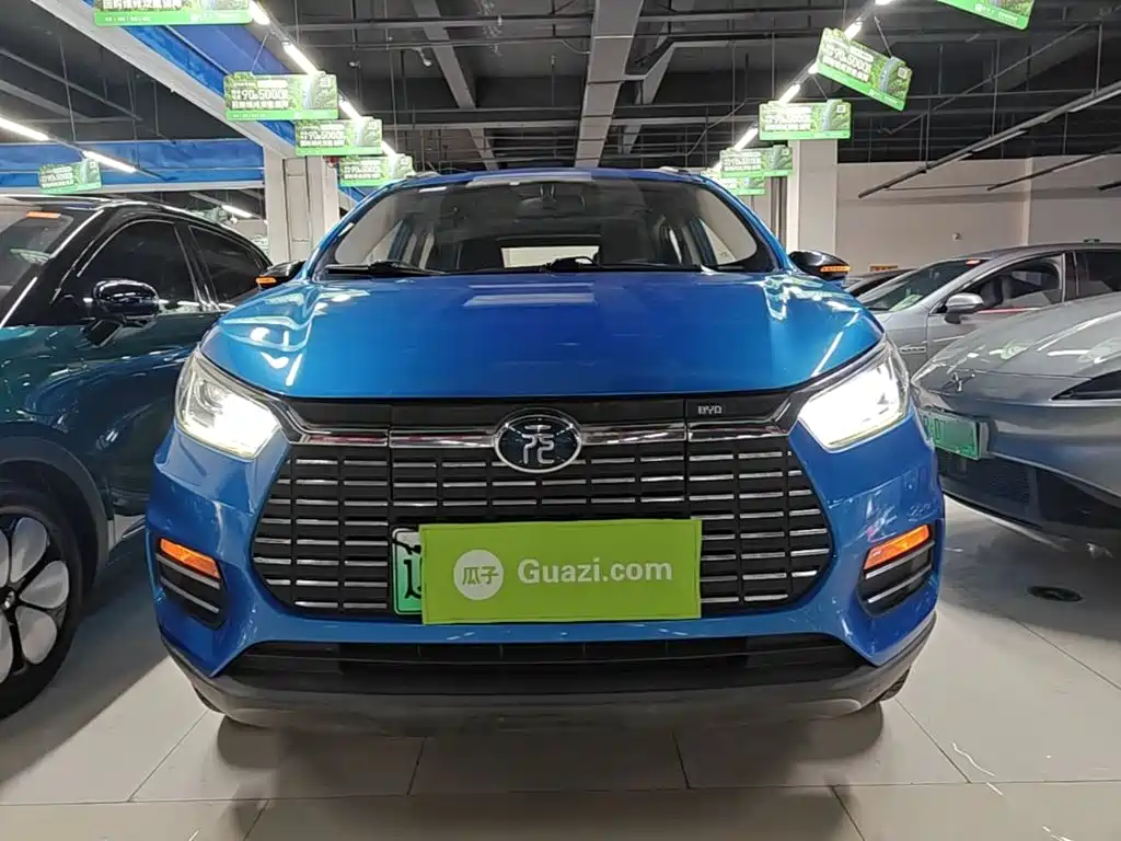 BYD Yuan EV — миниатюра 3