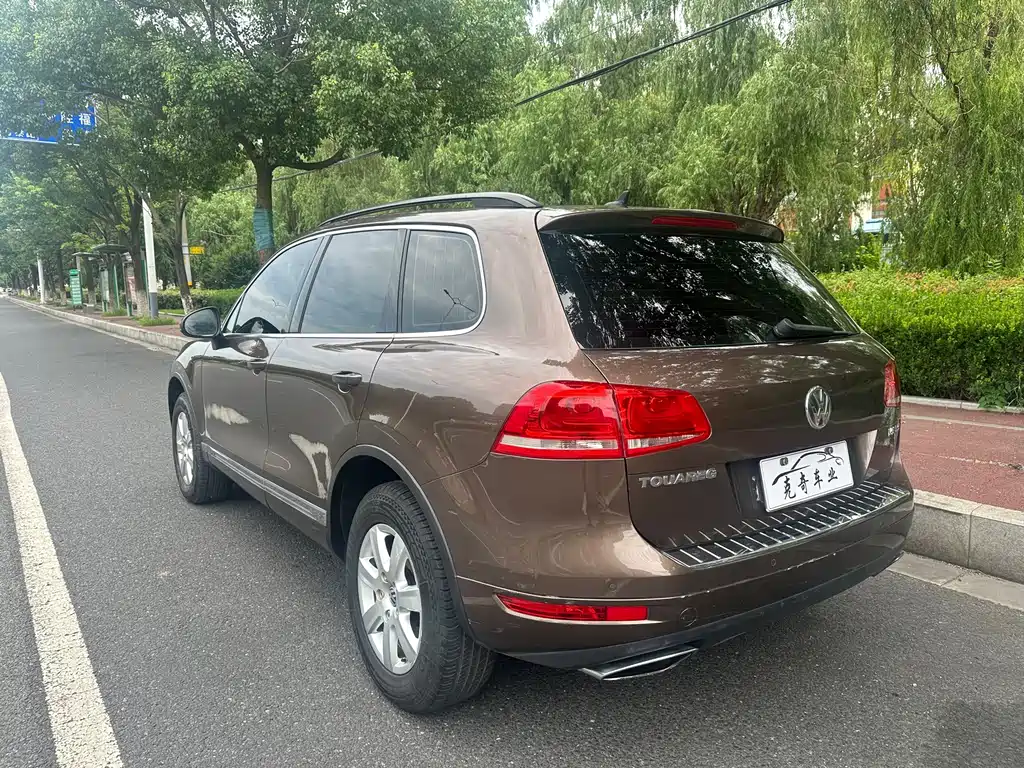 Volkswagen Touareg — миниатюра 5