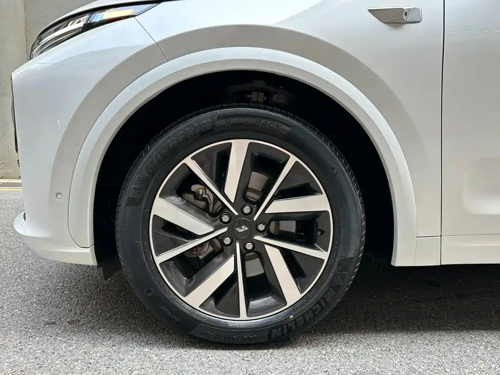 Li Auto Li L7 — миниатюра 6