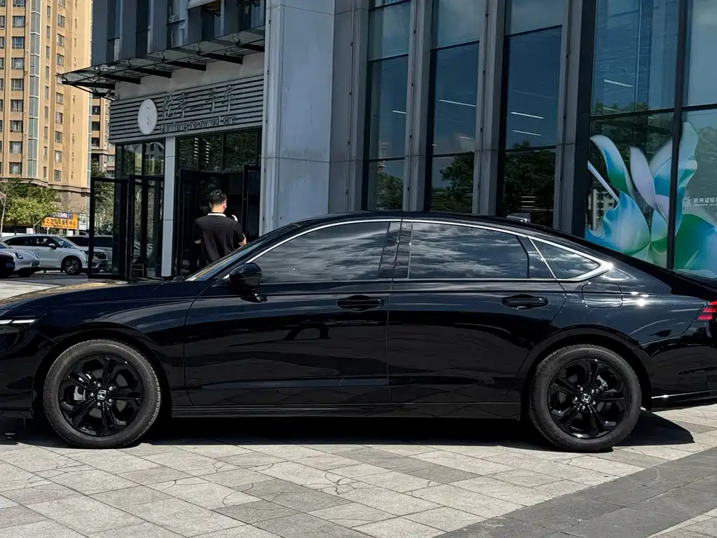 Honda Accord — миниатюра 3