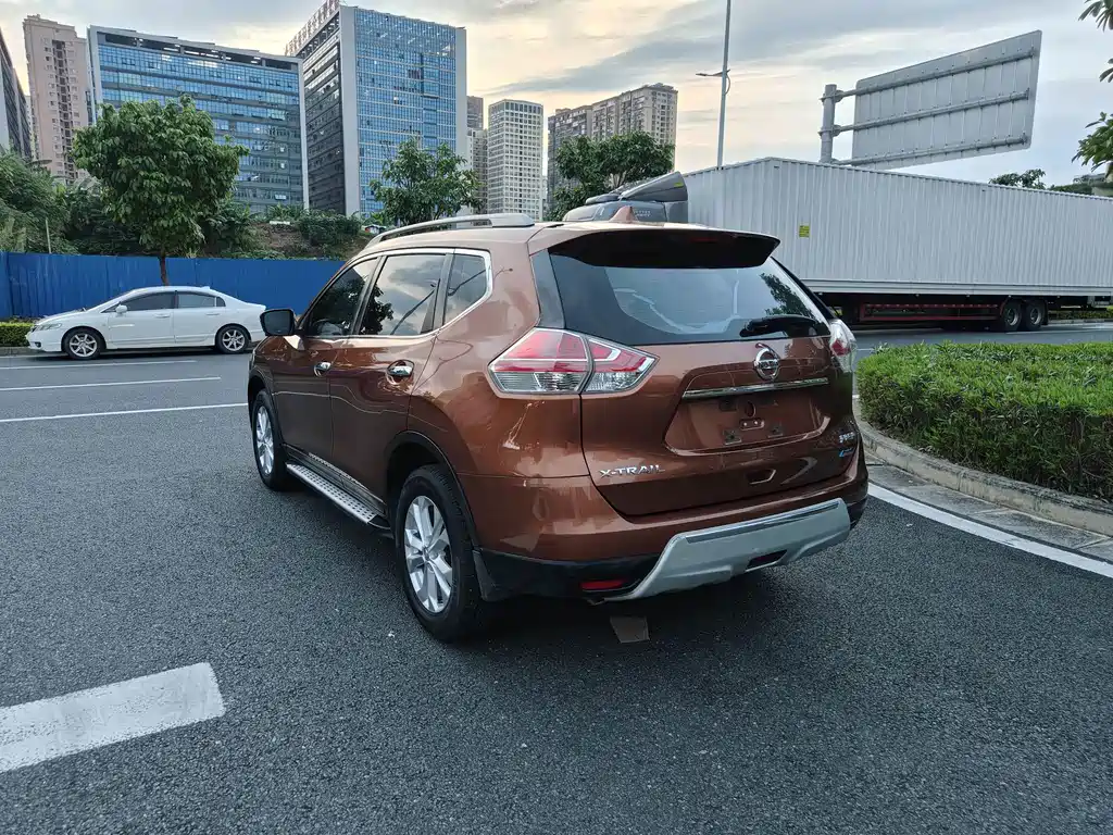 Nissan X-Trail 2.0L CVT Comfort Edition 2WD, фото 5