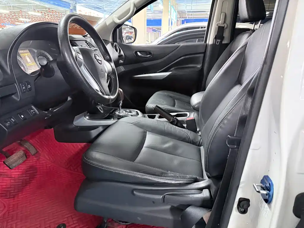 Nissan Terra — миниатюра 15
