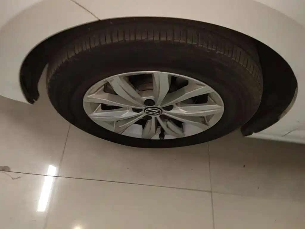 Volkswagen Polo — миниатюра 23