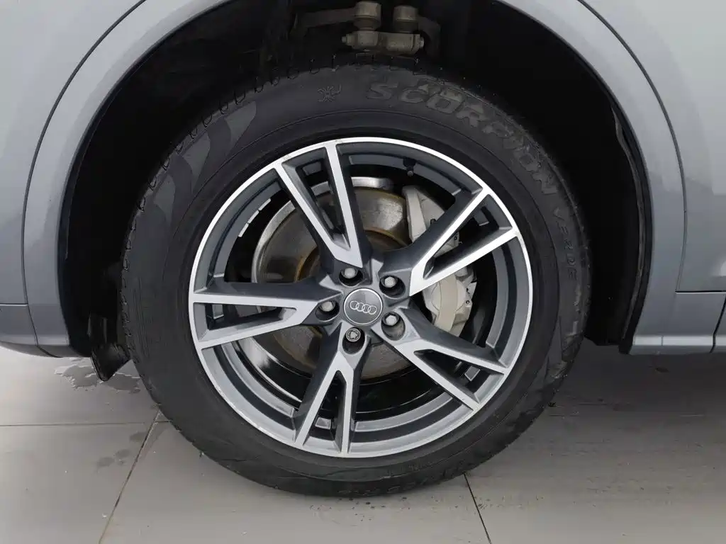 Audi Q5L — миниатюра 17