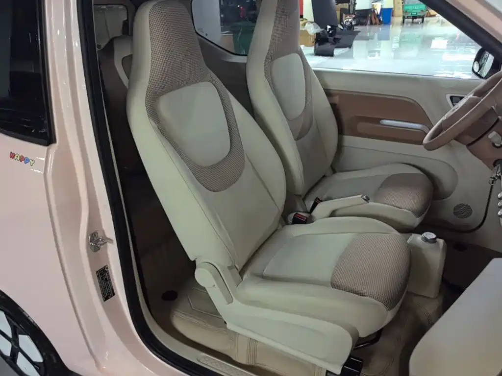 Wuling MINIEV — миниатюра 25