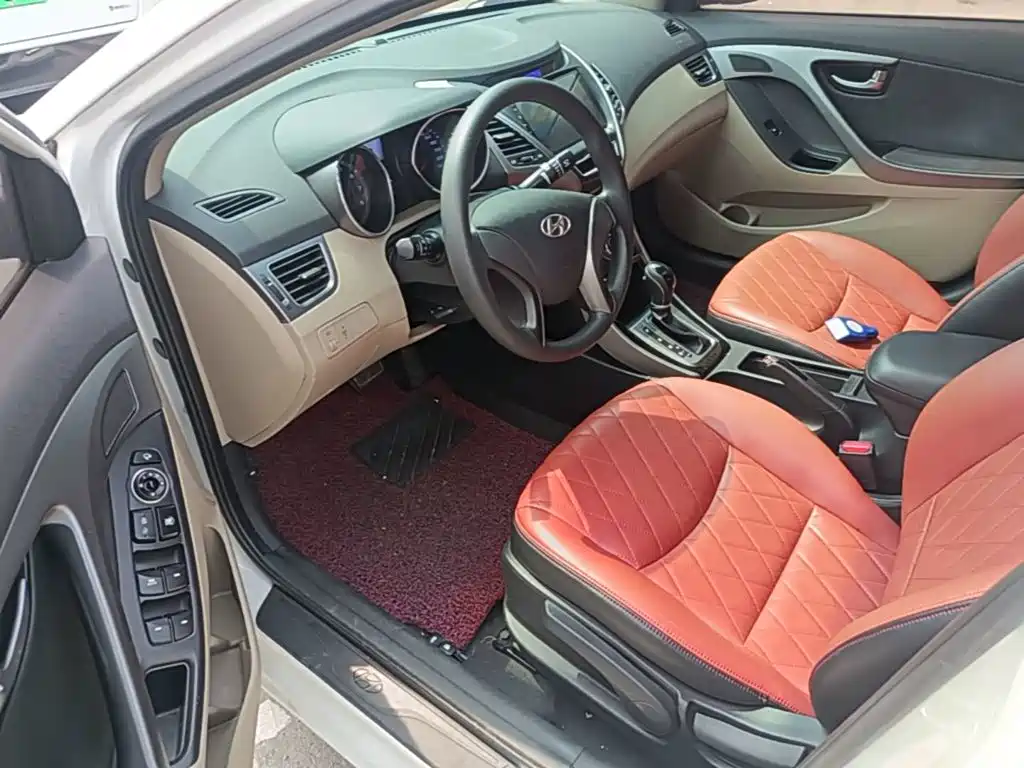 Hyundai Elantra Langdong — миниатюра 20