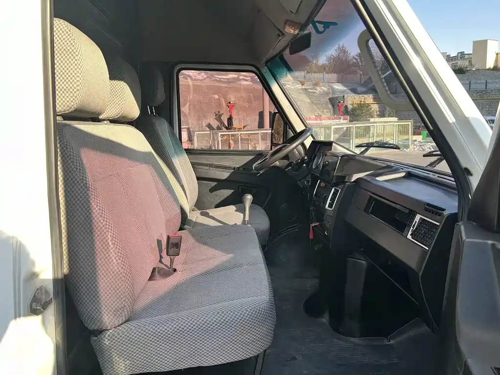 IVECO Daily — миниатюра 16