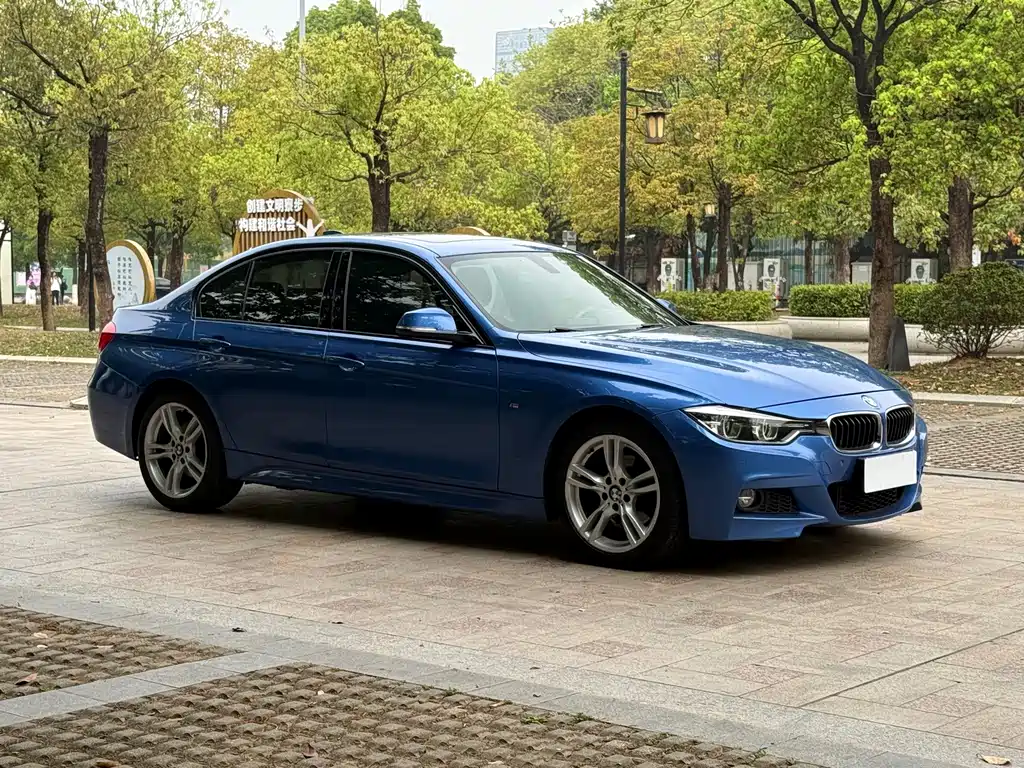 BMW 3 Series — миниатюра 3