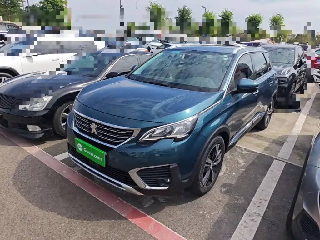 Peugeot 5008 — миниатюра 2