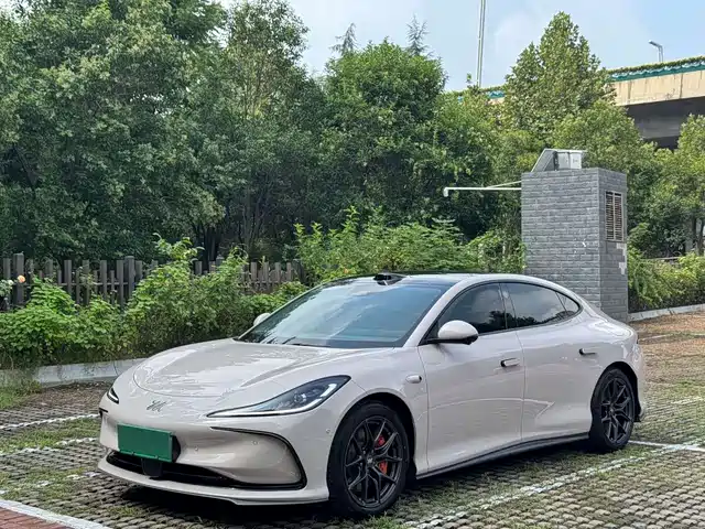IM Motors L6