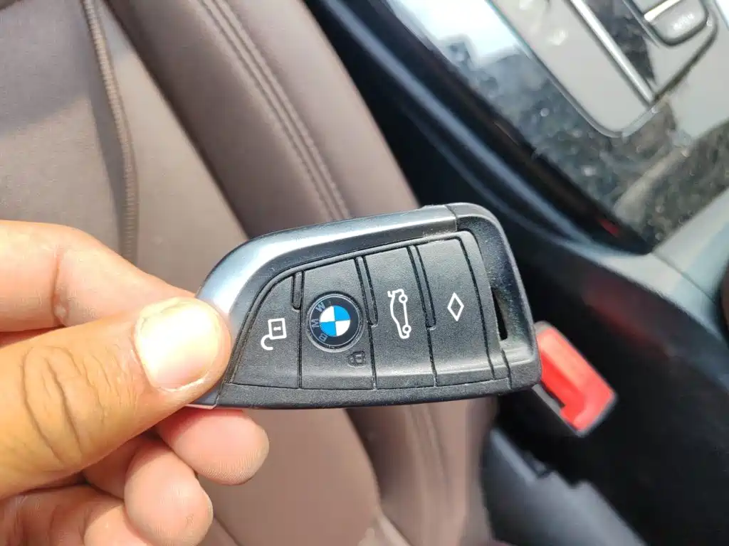 BMW X3 — миниатюра 9