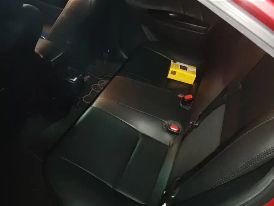 TOYOTA YARIS L TO ENJOY