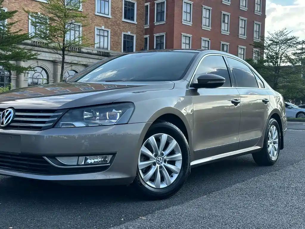 Volkswagen Passat — миниатюра 14