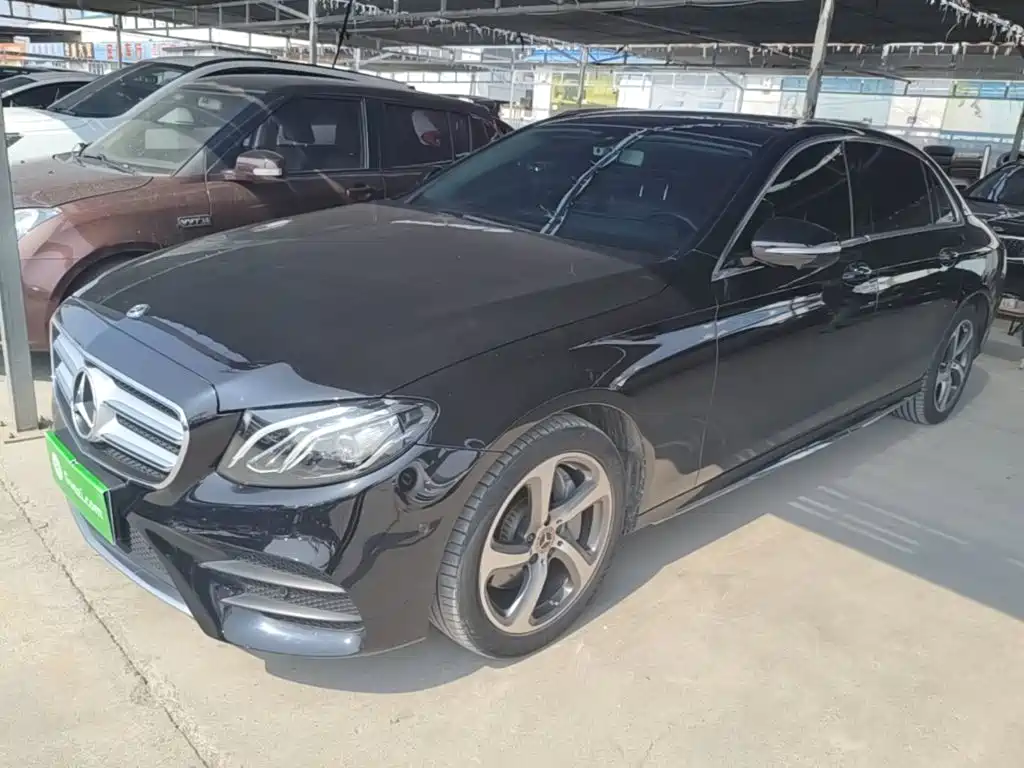Mercedes-Benz E-Class — миниатюра 2