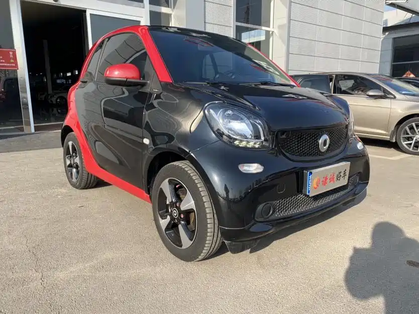 smart Smart Fortwo — миниатюра 2