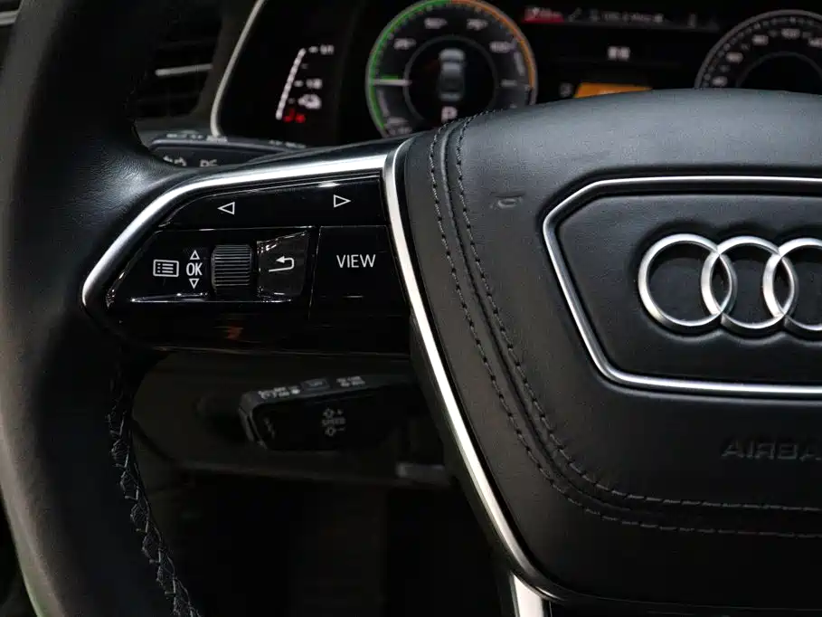 Audi A6L New Energy — миниатюра 16