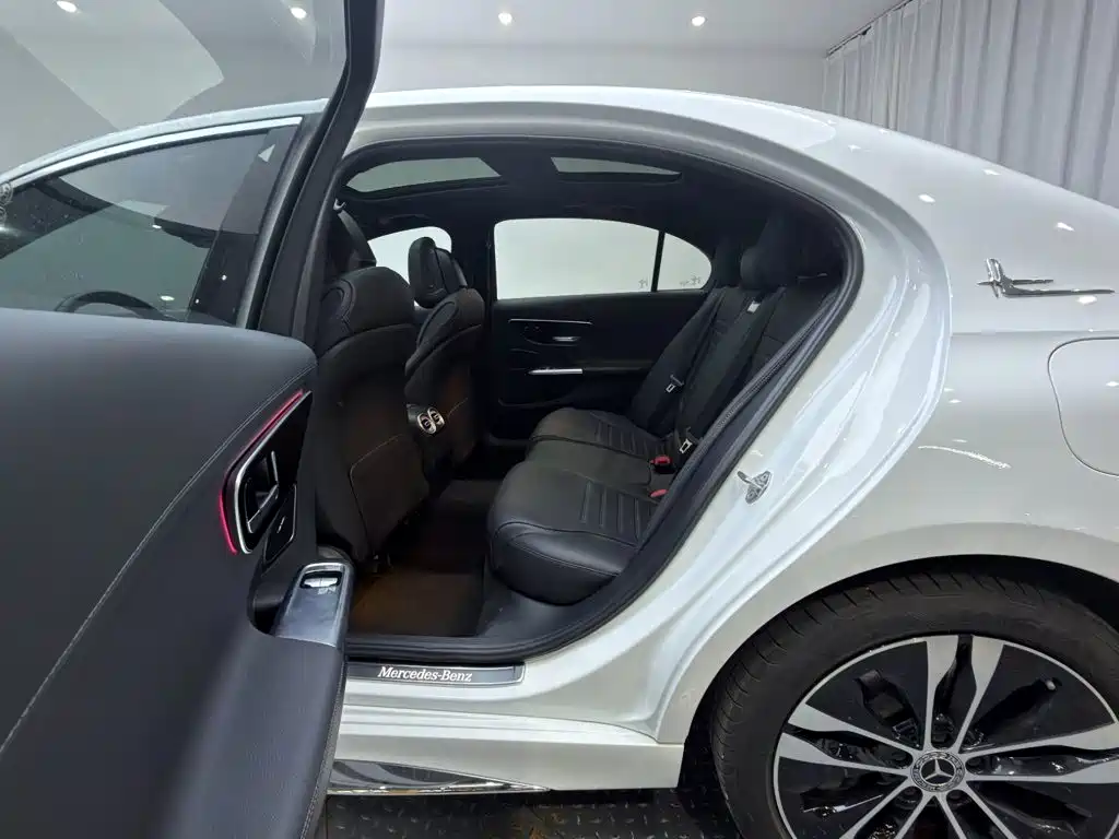 Mercedes-Benz C-Class New Energy — миниатюра 13