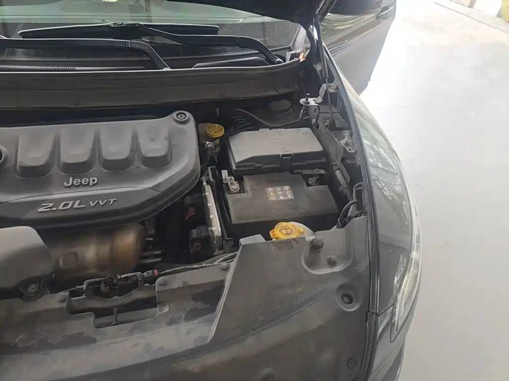 Jeep Cherokee — миниатюра 20