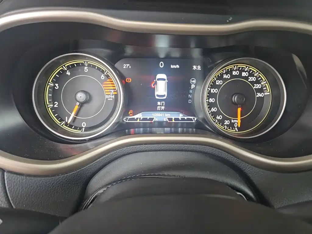 Jeep Cherokee — миниатюра 5