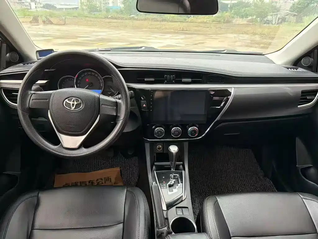 Toyota Corolla — миниатюра 7
