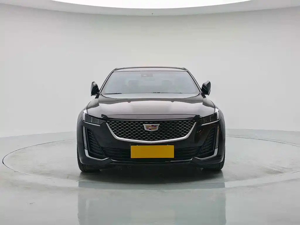 Cadillac CT5 — миниатюра 2