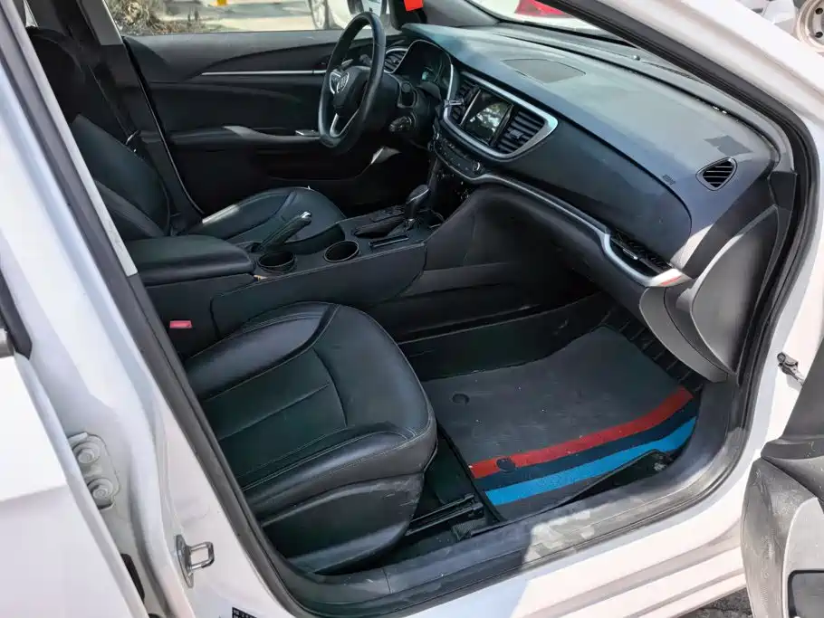 Buick Excelle — миниатюра 8
