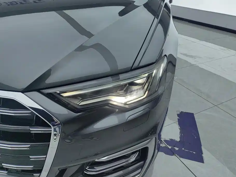 Audi A6L — миниатюра 5