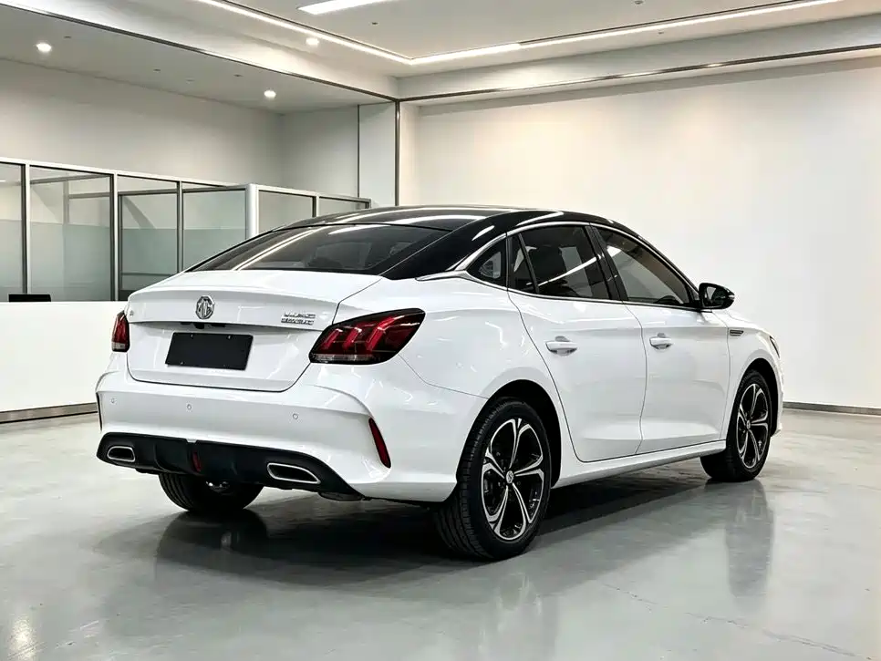 MG MG5 — миниатюра 8