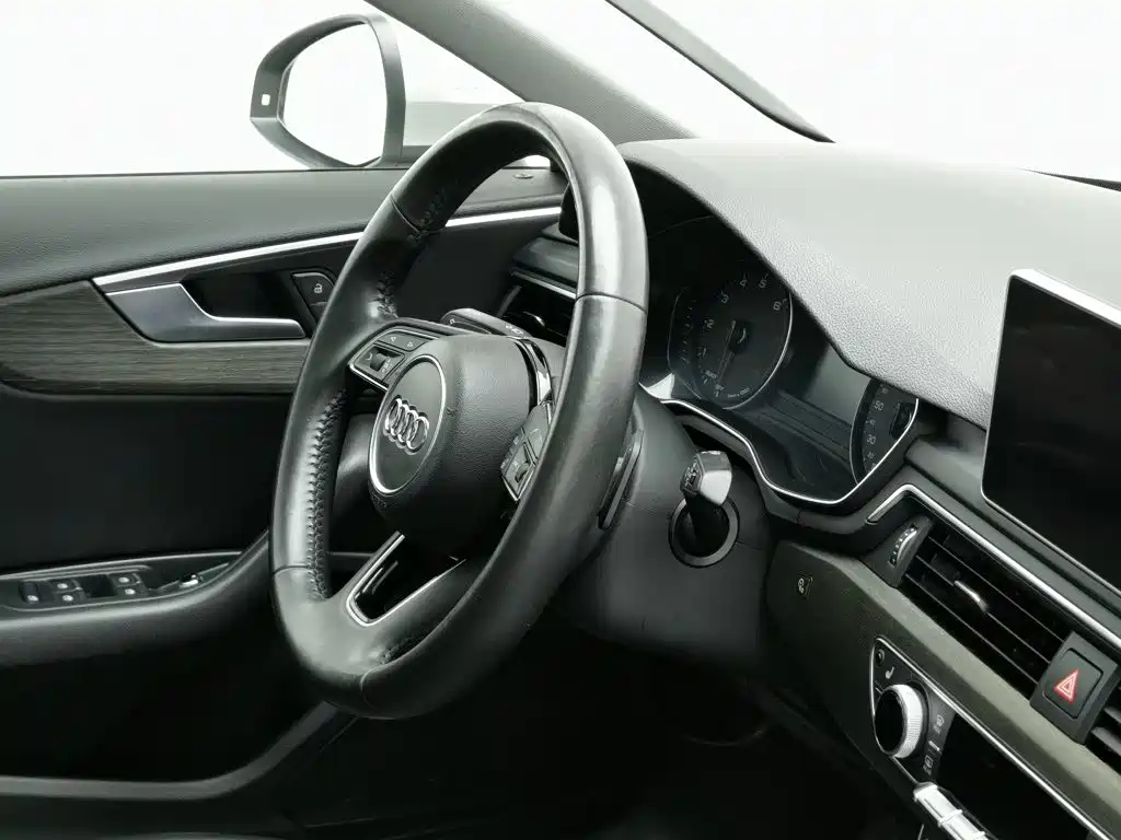 Audi A4L — миниатюра 22