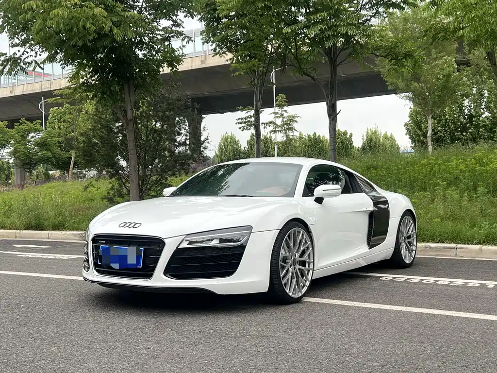 Audi R8 2014 4.2 FSI quattro