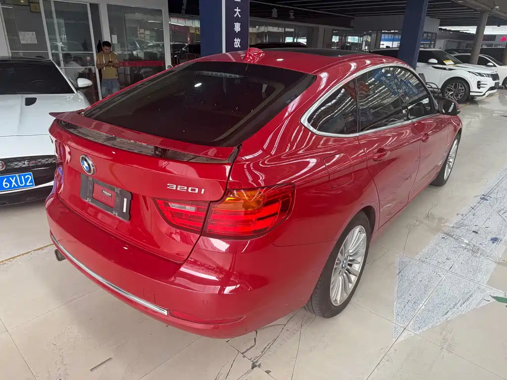 BMW 3 Series GT — миниатюра 6